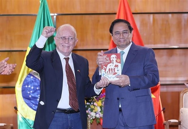 Brazilian scholar lauds Vietnamese Party’s leadership